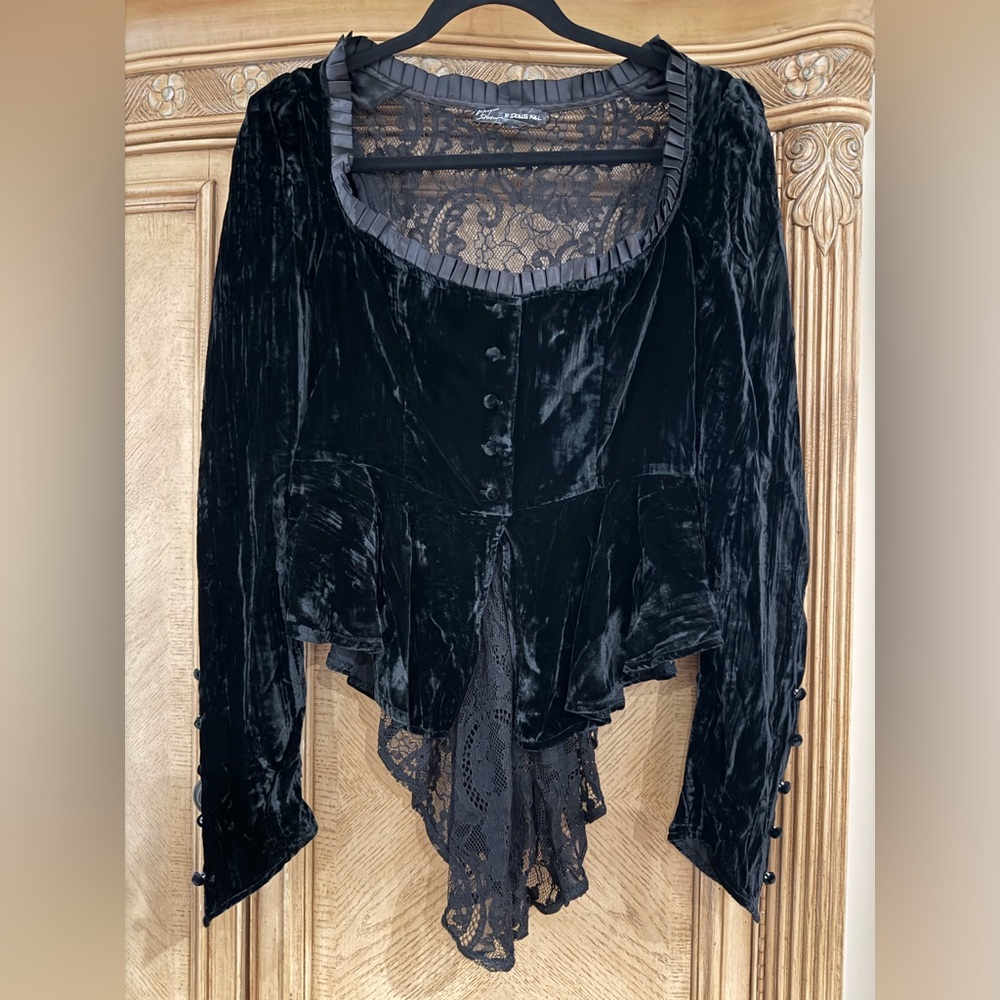 🦋Betsey Johnson Crushed Velvet Jacket